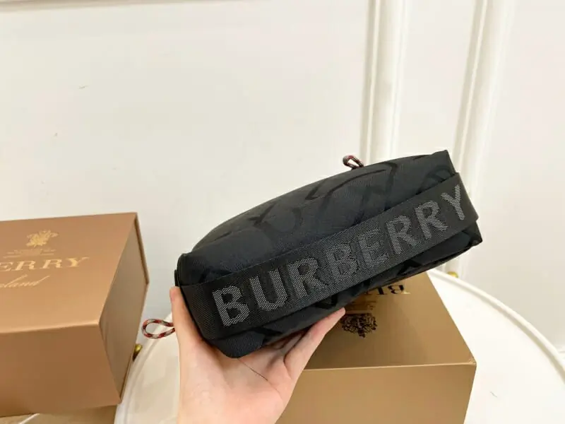 burberry aaa homme mini sac a main s_11010753